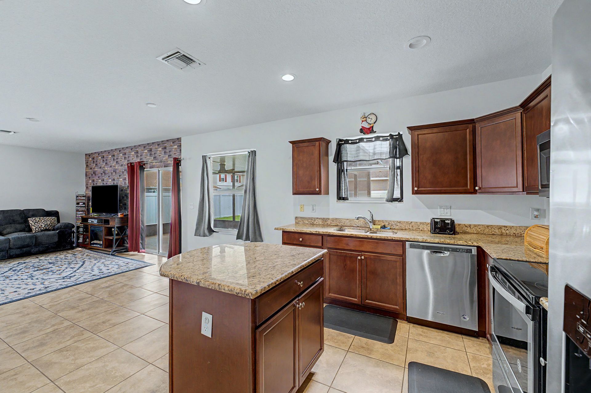 416 Seafoam Circle, Fort Pierce, FL 34945 Photo