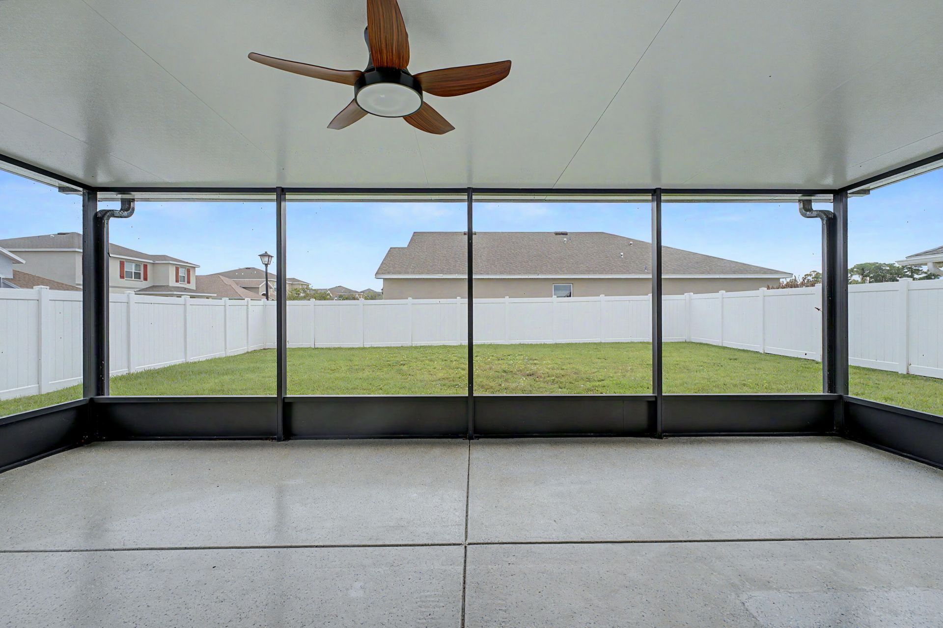 416 Seafoam Circle, Fort Pierce, FL 34945 Photo