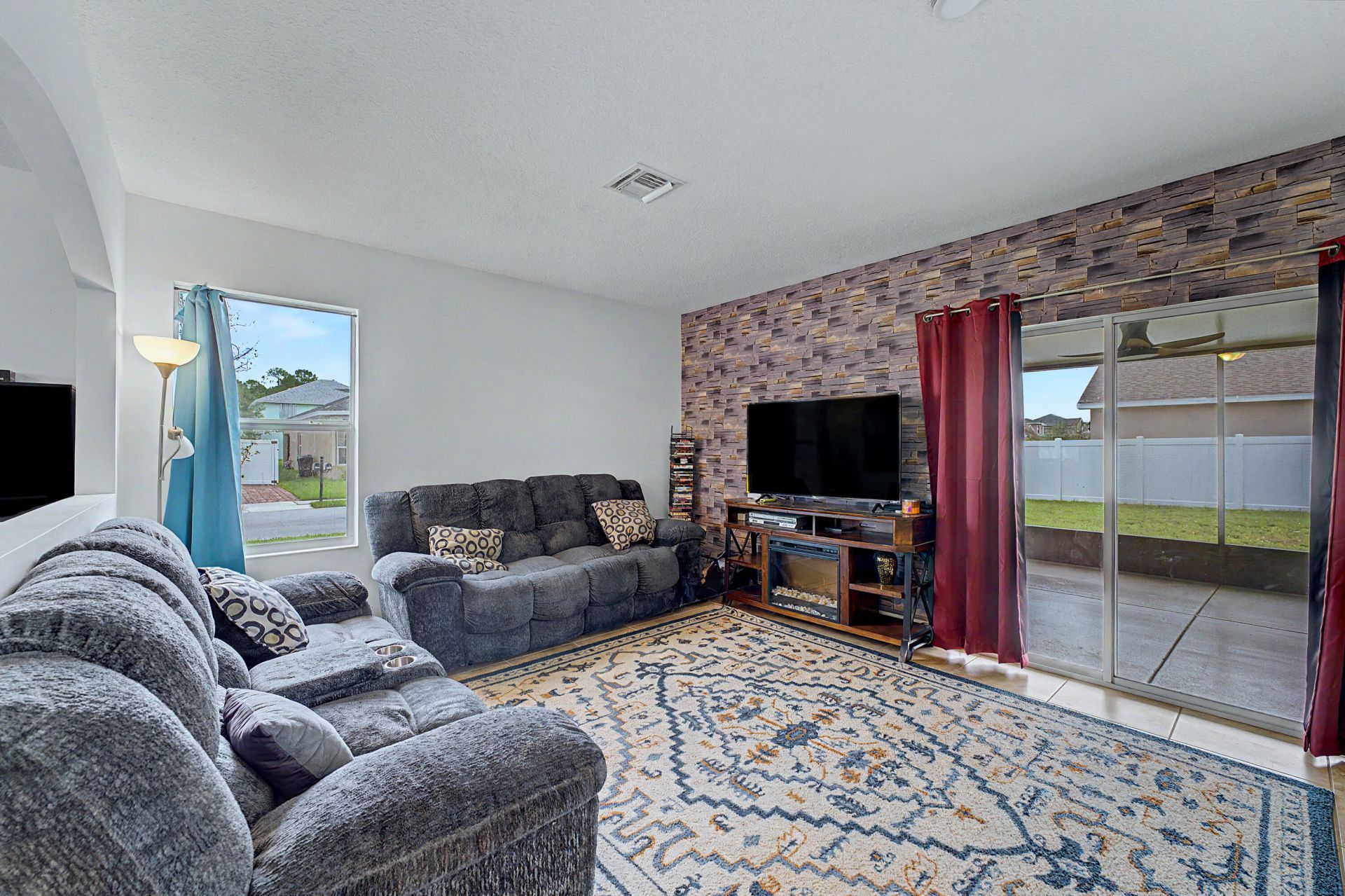 416 Seafoam Circle, Fort Pierce, FL 34945 Photo