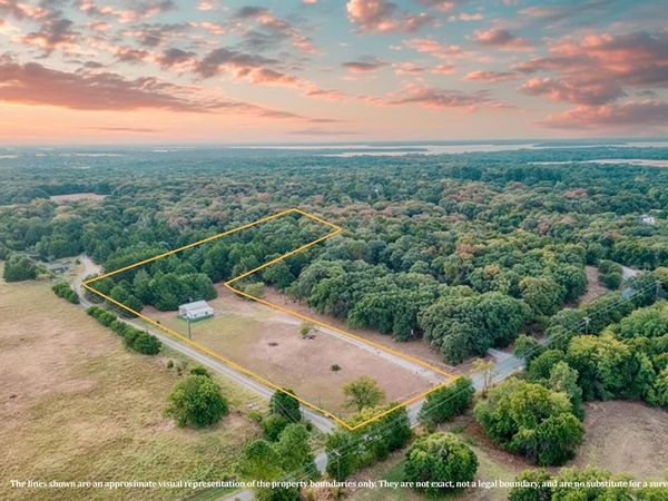495 Blackjack Road, Valley View, TX 76272