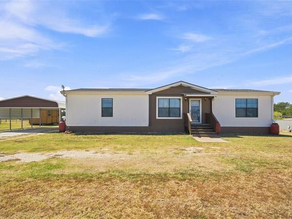 221 Rio Rim Road , Gholson, TX 76705