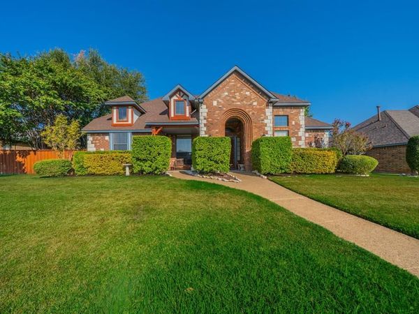 1309 Heritage Hill Drive, DeSoto, TX 75115