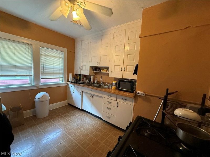 2169 Oakdale Road, Cleveland Heights, OH 44118 Photo 17