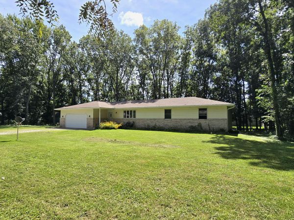 788 S 200 W, Hebron, IN 46341