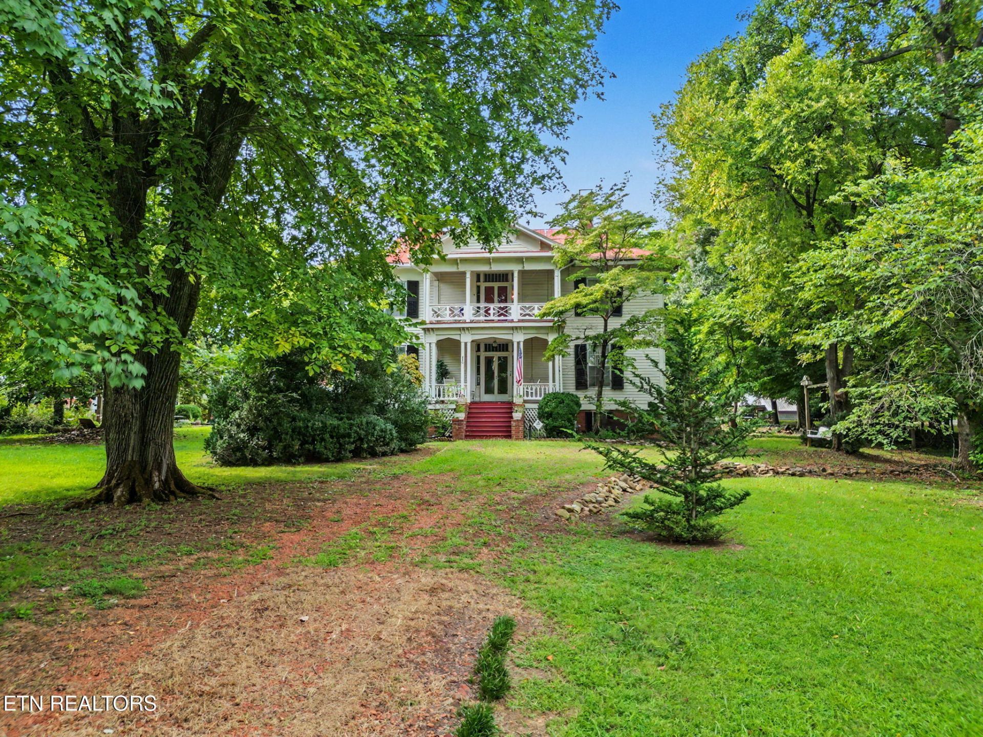 600 Commerce St, Loudon, TN 37774 Main Photo