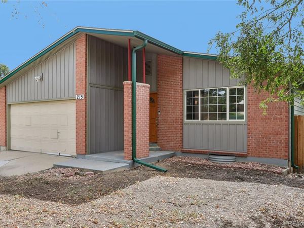 215 E 17th Avenue , Longmont, CO 80504