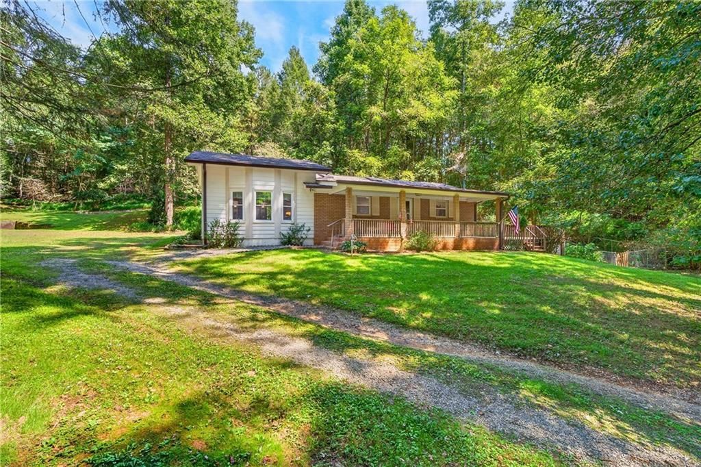 466 Ellington Road, Ellijay, GA 30540 Main Photo