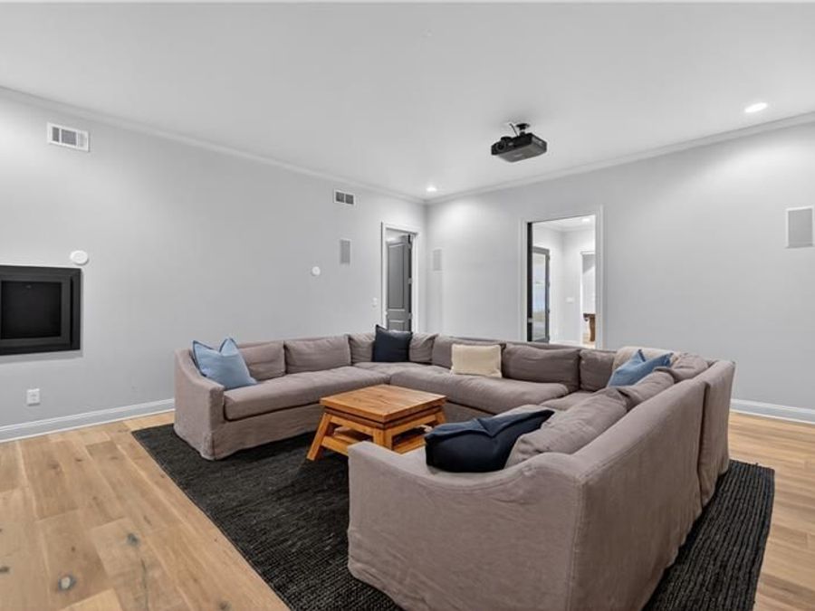 Property Image 63