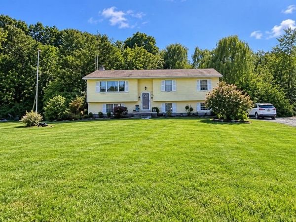 81 Old Unionville Road, Wallkill, NY 12589