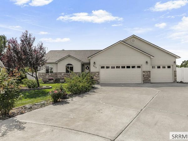 655 W Dove Circle, BLACKFOOT, ID 83221