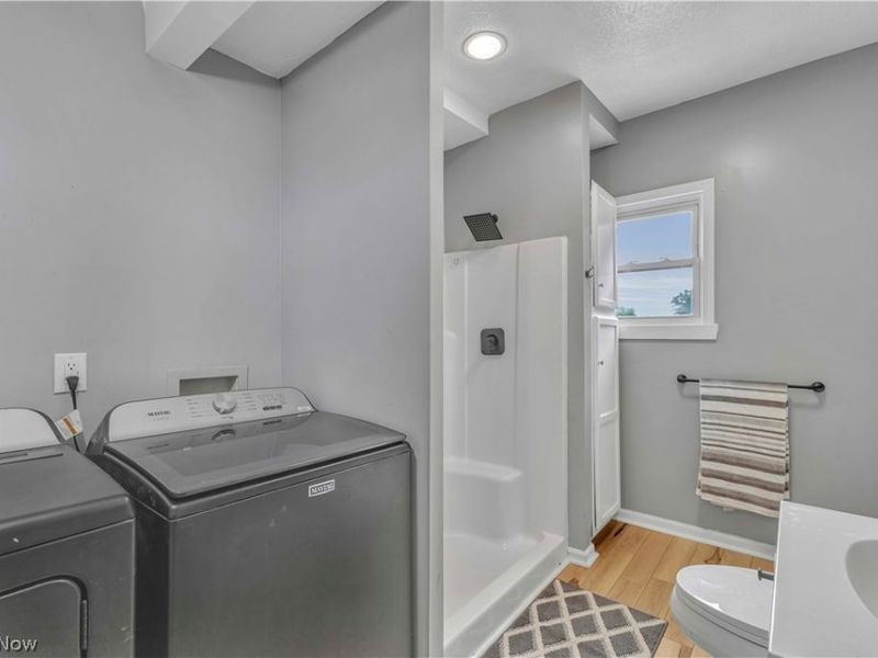 1038 W Hopocan Avenue, Barberton, OH 44203 Photo 12