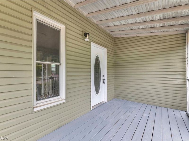 1038 W Hopocan Avenue, Barberton, OH 44203 Photo 30