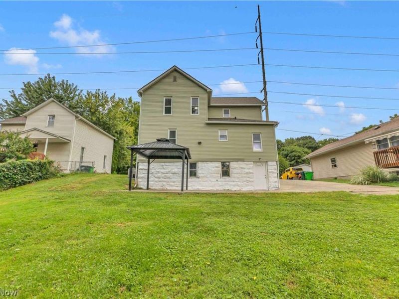 1038 W Hopocan Avenue, Barberton, OH 44203 Photo 31