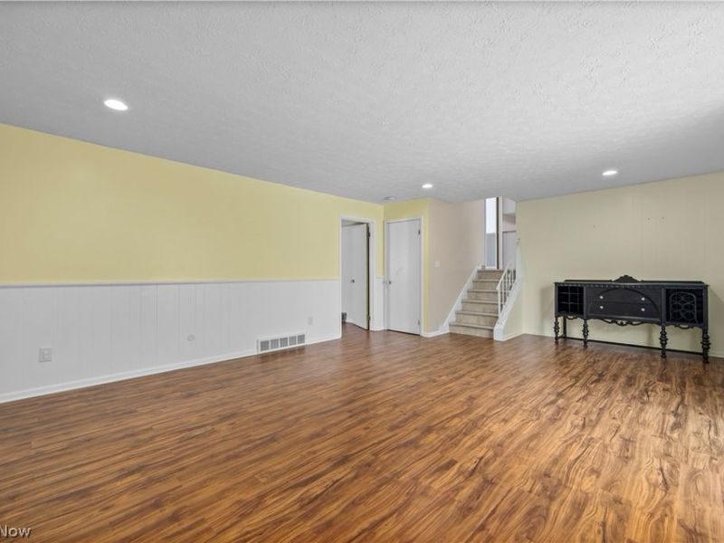 7653 Trenton Trail, Middleburg Heights, OH 44130 Photo 19