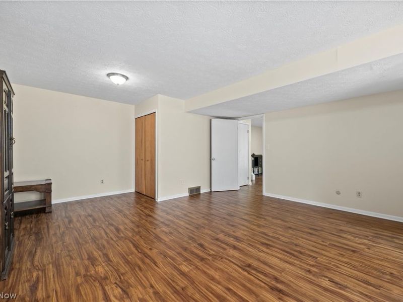 7653 Trenton Trail, Middleburg Heights, OH 44130 Photo 23