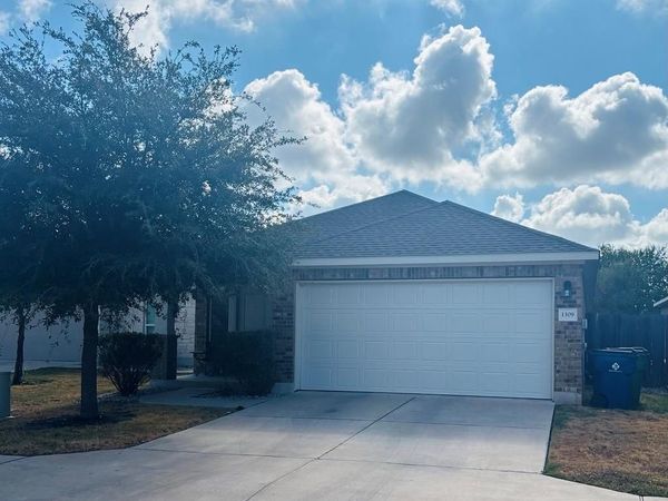 1309 Henry David DR, Pflugerville, TX 78660
