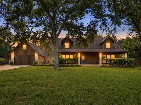 221 Montwood, Seguin, TX 78155