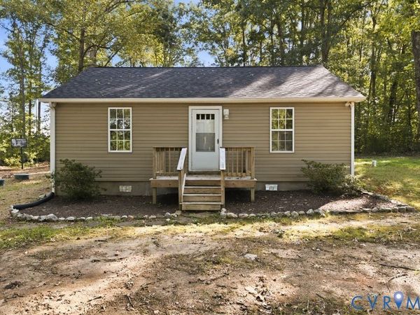 10722 Cross County Road , Louisa, VA 23117