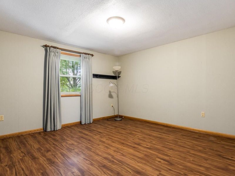 859 Shoreham Drive, Newark, OH 43055 Photo 29