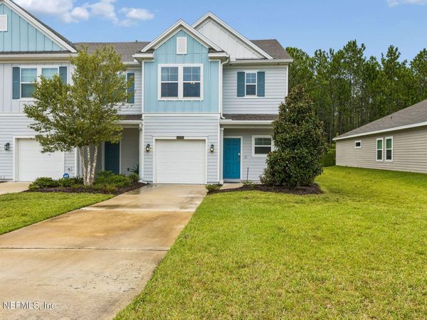 10394 BENSON LAKE Drive, Jacksonville, FL 32222