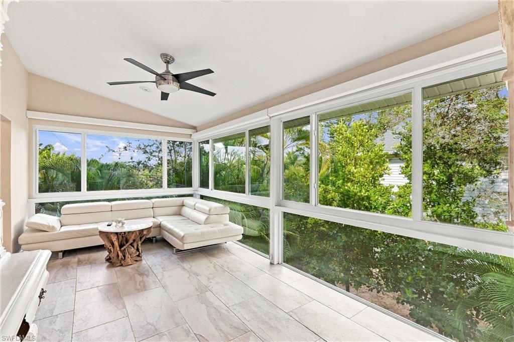 1117 Shady Rest Ln, Naples, FL 34103 Photo