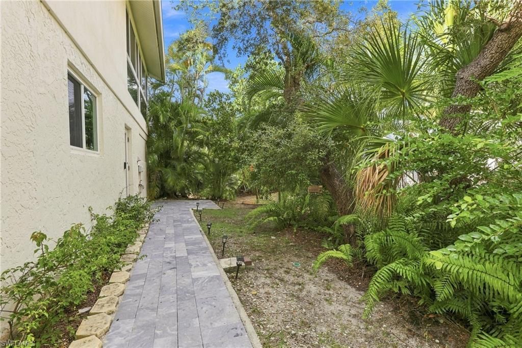 1117 Shady Rest Ln, Naples, FL 34103 Photo