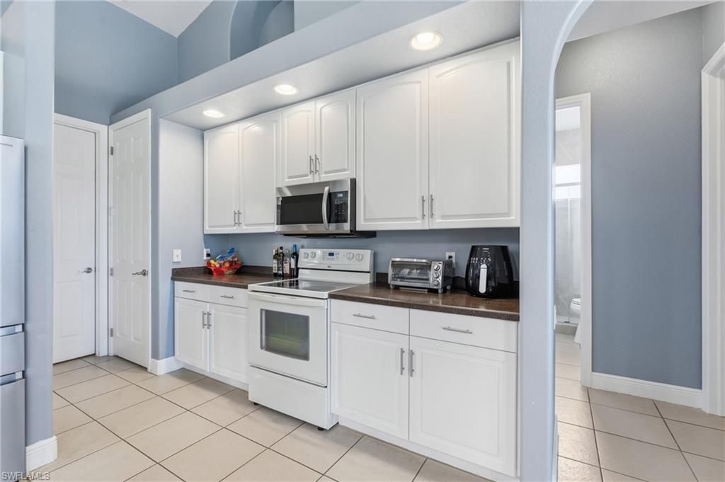 1819 SW 47th St, Cape Coral, FL 33914 Photo