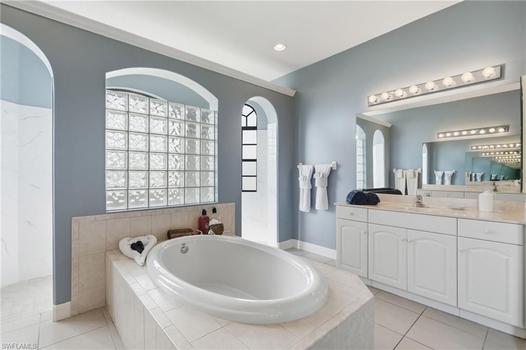 1819 SW 47th St, Cape Coral, FL 33914 Photo