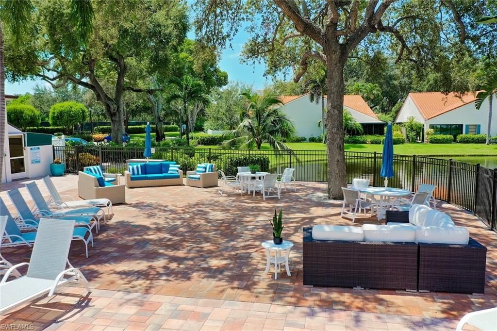 592 Beachwalk Cir, Unit 105, Naples, FL 34108 Photo