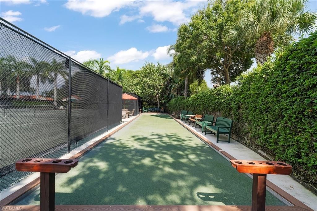 592 Beachwalk Cir, Unit 105, Naples, FL 34108 Photo