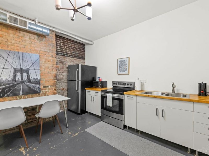 16 E Thirteenth Street, Cincinnati, OH 45202 Photo 51