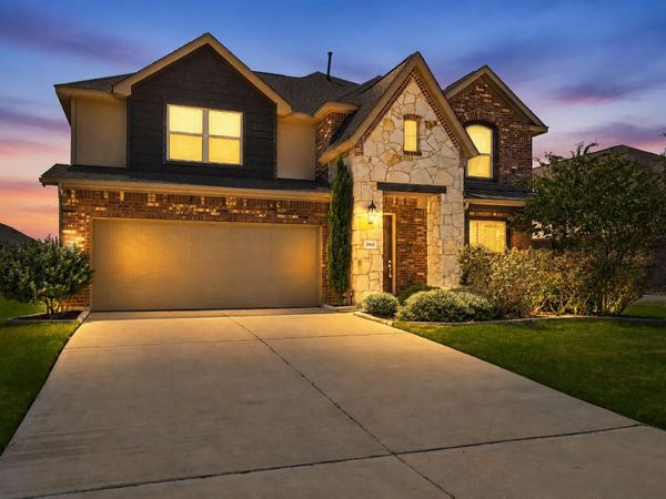 3901 Eland DR, Pflugerville, TX 78660