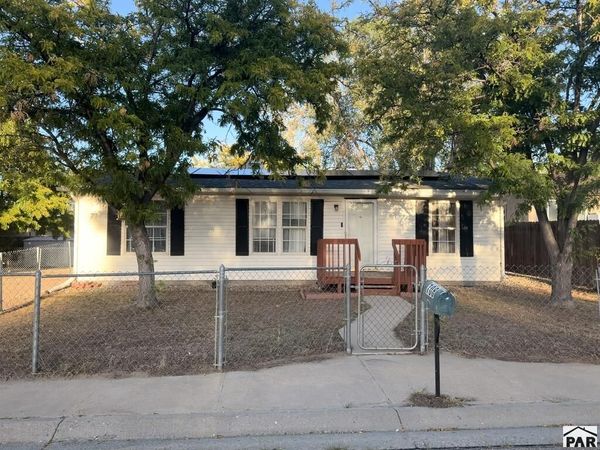 708 Santa Clara Ave, Pueblo, CO 81005