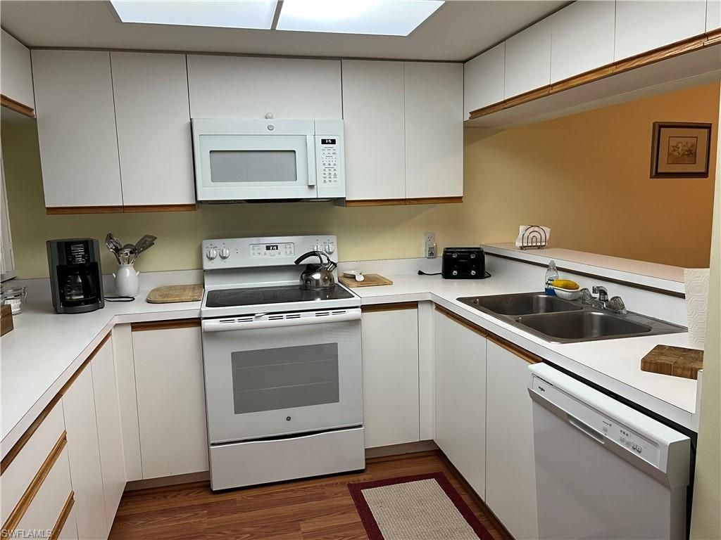 6371 Pelican Bay Blvd, Unit N8, Naples, FL 34108 Photo