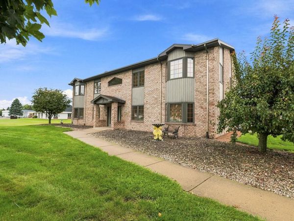 1702 ALFRED DRIVE, Luxemburg, WI 54217