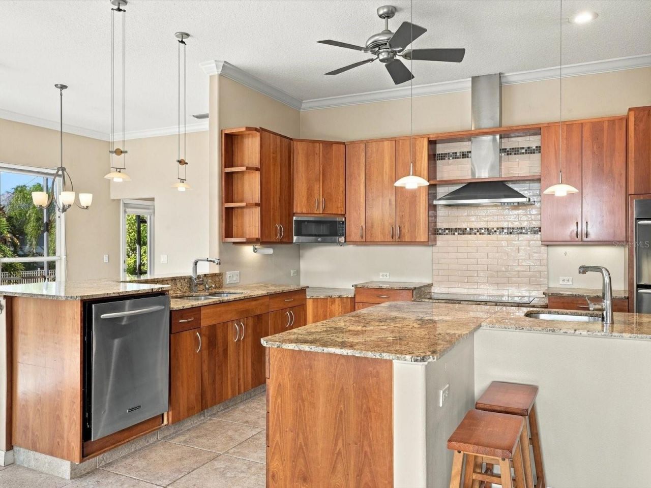 4727 Spinnaker Drive, Bradenton, FL 34208 Photo