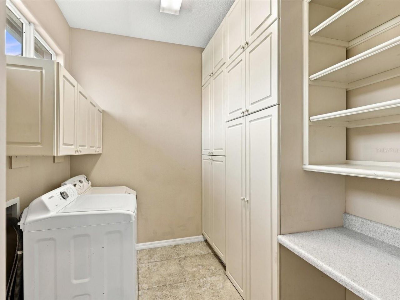 4727 Spinnaker Drive, Bradenton, FL 34208 Photo