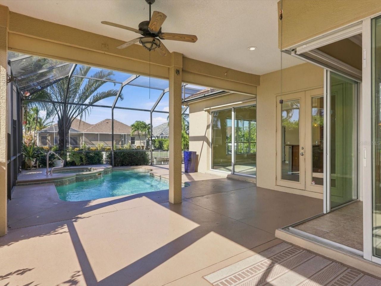 4727 Spinnaker Drive, Bradenton, FL 34208 Photo