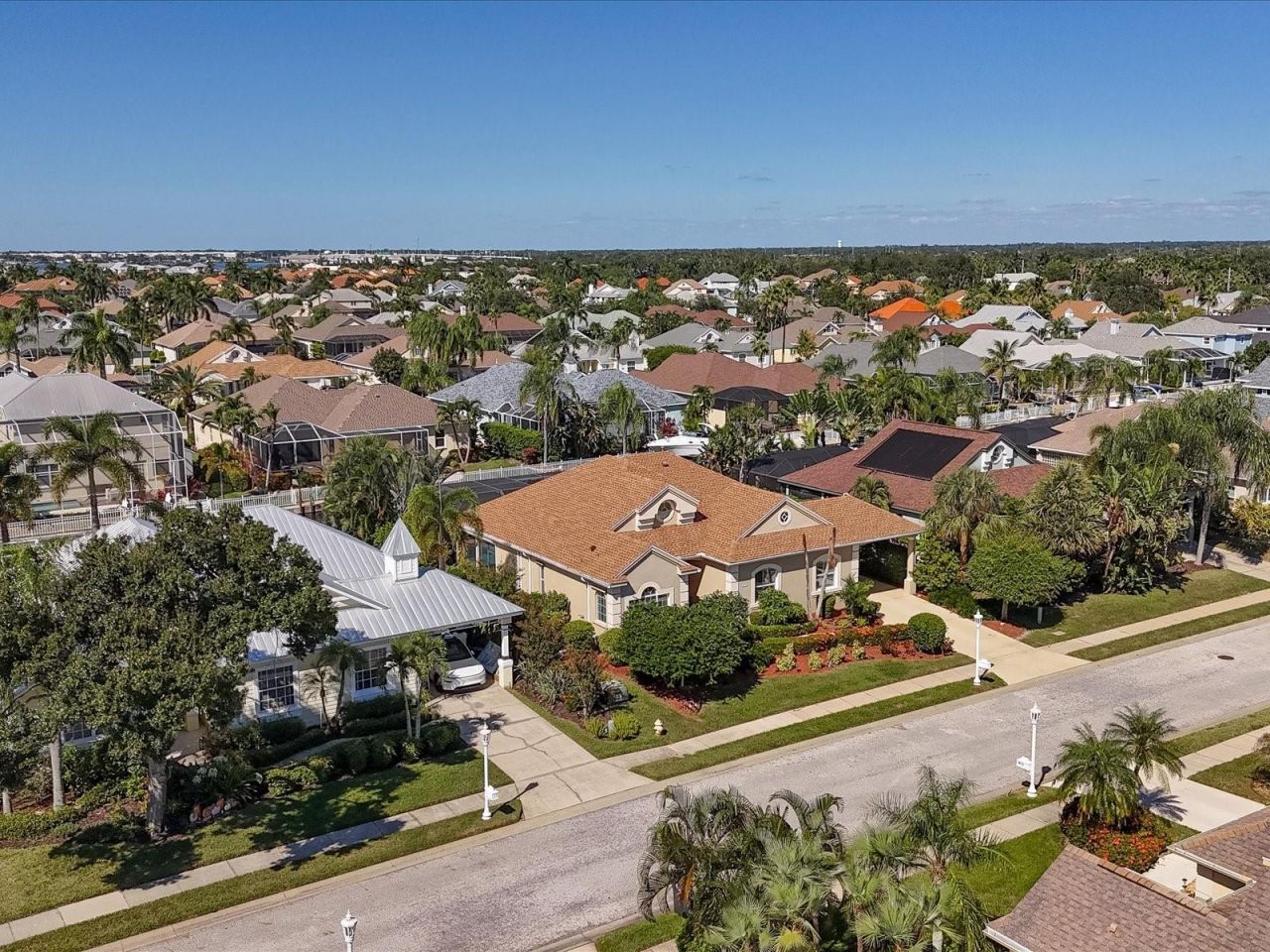 4727 Spinnaker Drive, Bradenton, FL 34208 Photo