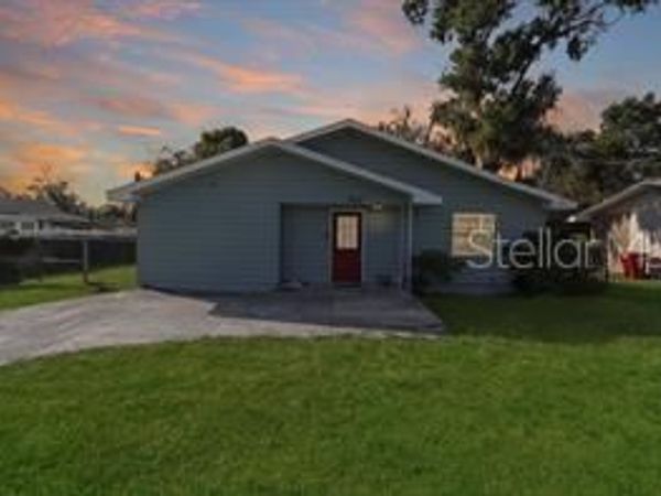 903 N PARK ROAD , PLANT CITY, FL 33563