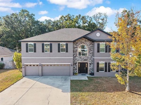 1048 NW 233RD DRIVE , NEWBERRY, FL 32669