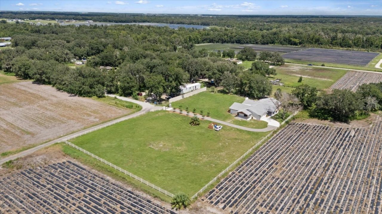 2515 Ragins Lane, Plant City, FL 33567 Photo