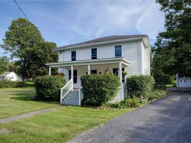 3 Railroad Avenue , Rushville, NY 14544