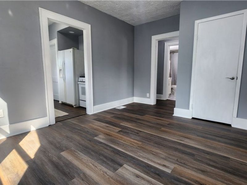 319 Franklin Street, Uhrichsville, OH 44683 Photo 25