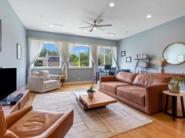 1101 Dodge Avenue , Unit 204, Evanston, IL 60202