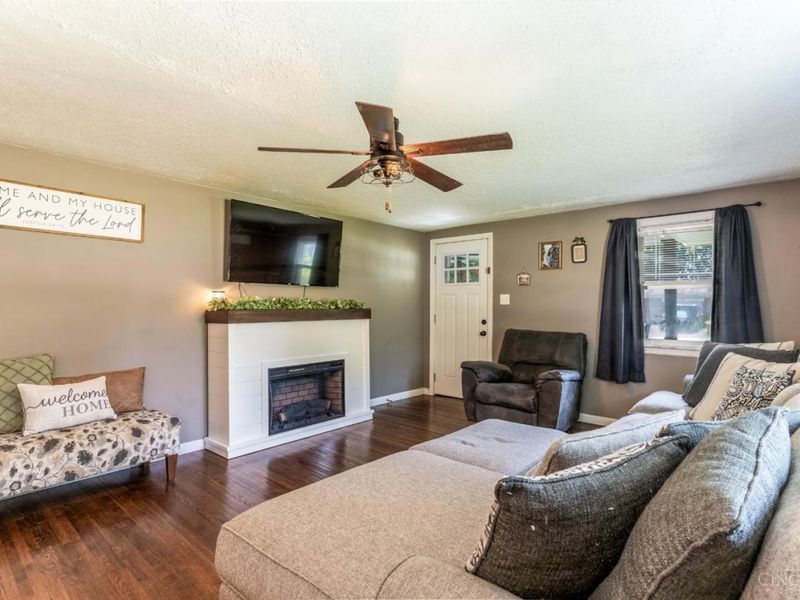 302 E Osborne Street, Tate Township, OH 45106 Photo 9