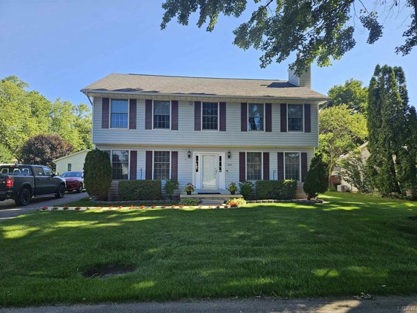 2825 5th , Monroe, MI 48162