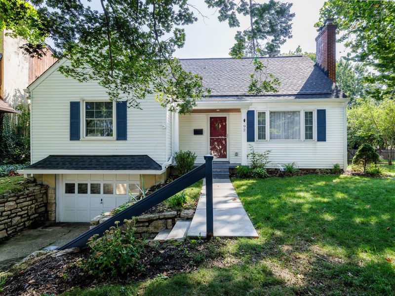 92 N Harding Road, Columbus, OH 43209 Photo 1