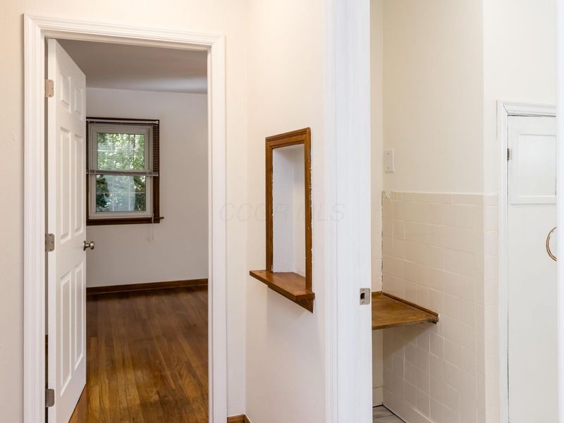 92 N Harding Road, Columbus, OH 43209 Photo 19