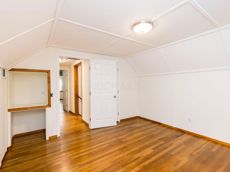 92 N Harding Road, Columbus, OH 43209 Photo 30